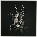 Image of Flower Brooch made with Shells 2